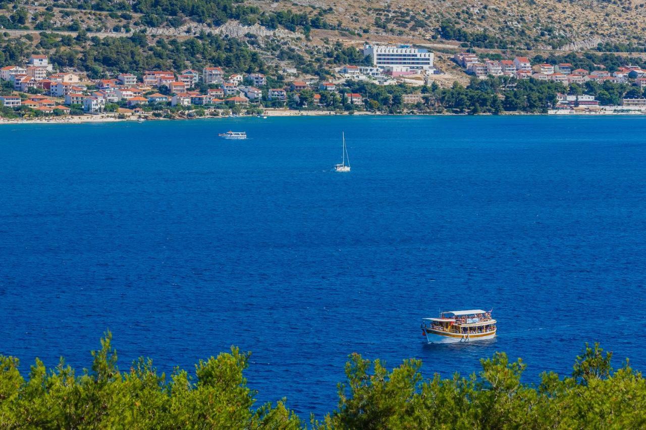 Apartments Mare Трогир Экстерьер фото